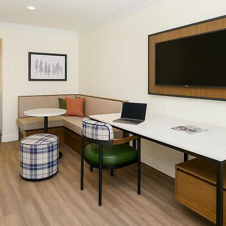 The Woodrose- Newly Renovated Ξενοδοχείο Willits Εξωτερικό φωτογραφία